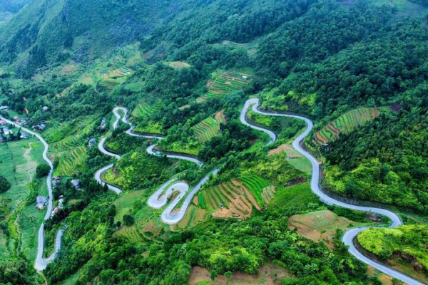 Ha Giang Loop Itinerary – 3 Days 2 Nights ( Group tour )