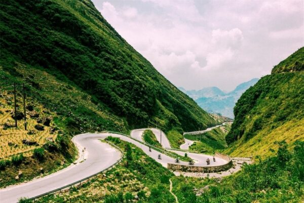 Ha Giang Loop Itinerary – 4 Days 3 Nights ( Group tour )