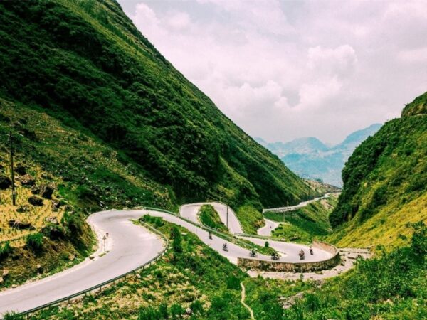 Ha Giang Loop Itinerary – 4 Days 3 Nights ( Group tour )