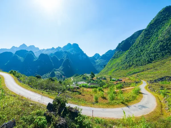 Ha Giang Loop – 4 Days 3 Nights PRIVATE TOUR BY MOTORBIKE / CAR / JEEP