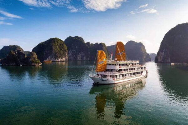 Ha Long – Lan Ha bay 2 days/ 1 night on Vega Cruise