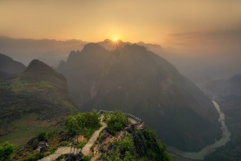 Sunrise over Ma Pi Leng Pass and the Nho Que River in Ha Giang, Vietnam